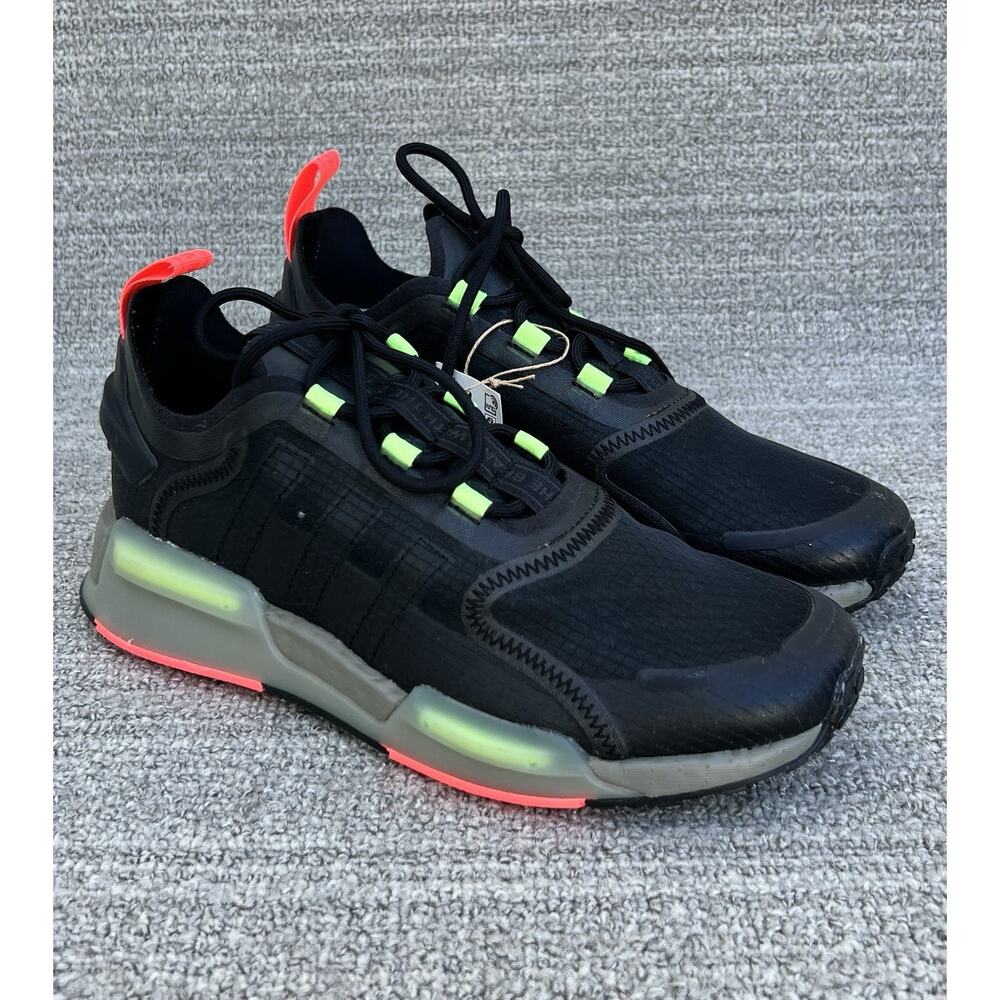 Adidas NMD V3 Low Top Black Running Shoes 6.5 Kids / 8 Women's US Size NEW - Picture 3 of 12